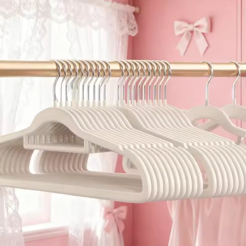 Ordelio Non-Slip Velvet Clothes Hangers